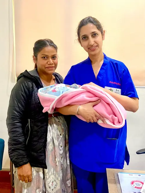 Dr Balvin kaur with Pregnancy Successful delivery case of Sapna dhakar